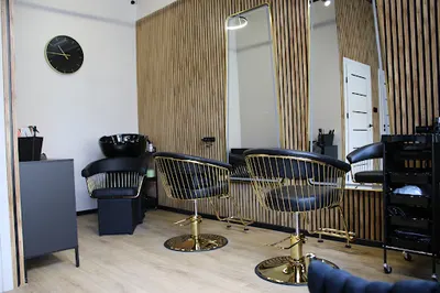 LuxLook Studio | Fryzjer Damsko-Męski | Przedłużanie Włosów